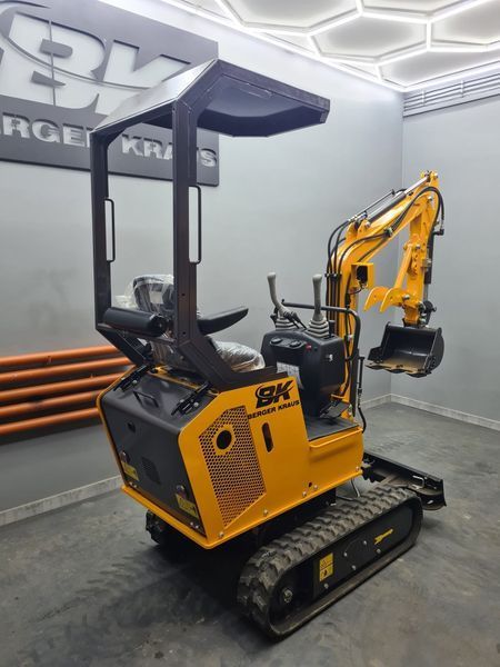 Мини-экскаватор Berger Kraus BK800BSR с поворотной стрелой, регулируемыми гусеницами и ковшом 380 мм BK800BSR_380__ фото