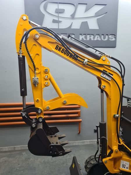Мини-экскаватор Berger Kraus BK800BSR в комплекте с принадлежностями BK800BSR_kpl_ фото