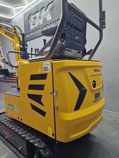 Мини-экскаватор Berger Kraus BK900AS с поворотной стрелой в комплекте с аксессуарами BK900AS_381_ фото